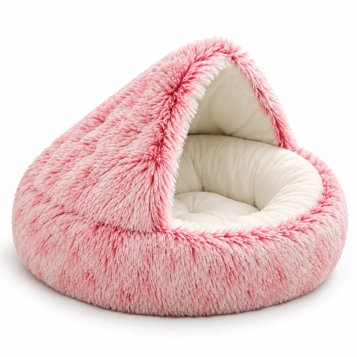 Le même panier en peluche rose, capuche relevée